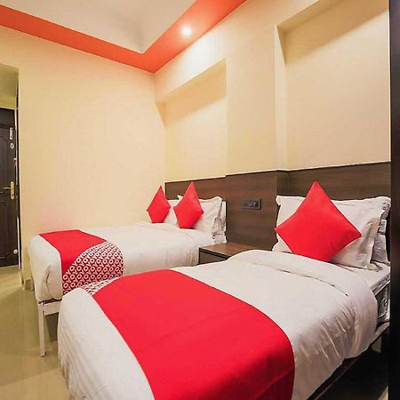 Hotel Anand Амритсар Екстериор снимка