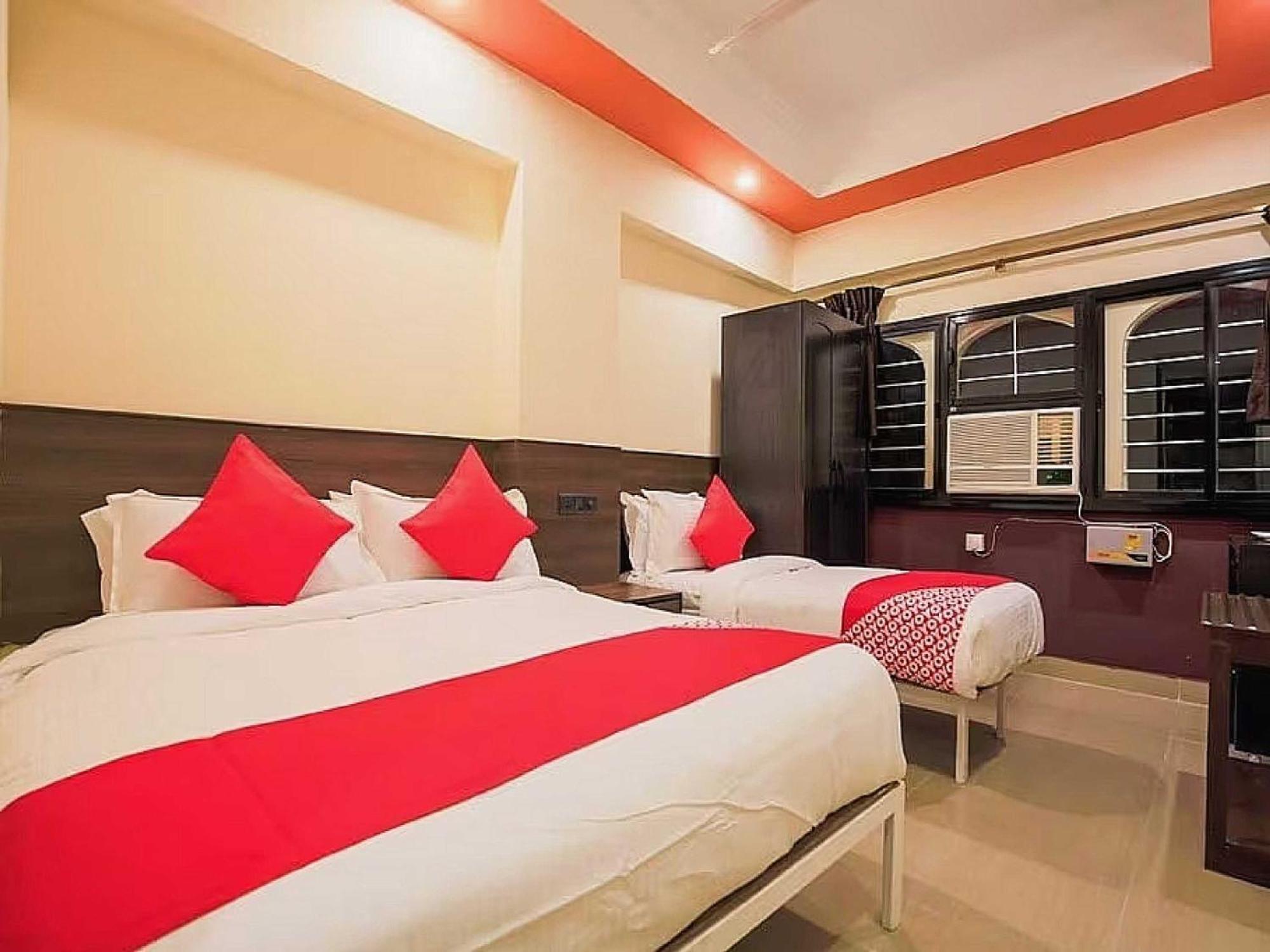 Hotel Anand Амритсар Екстериор снимка