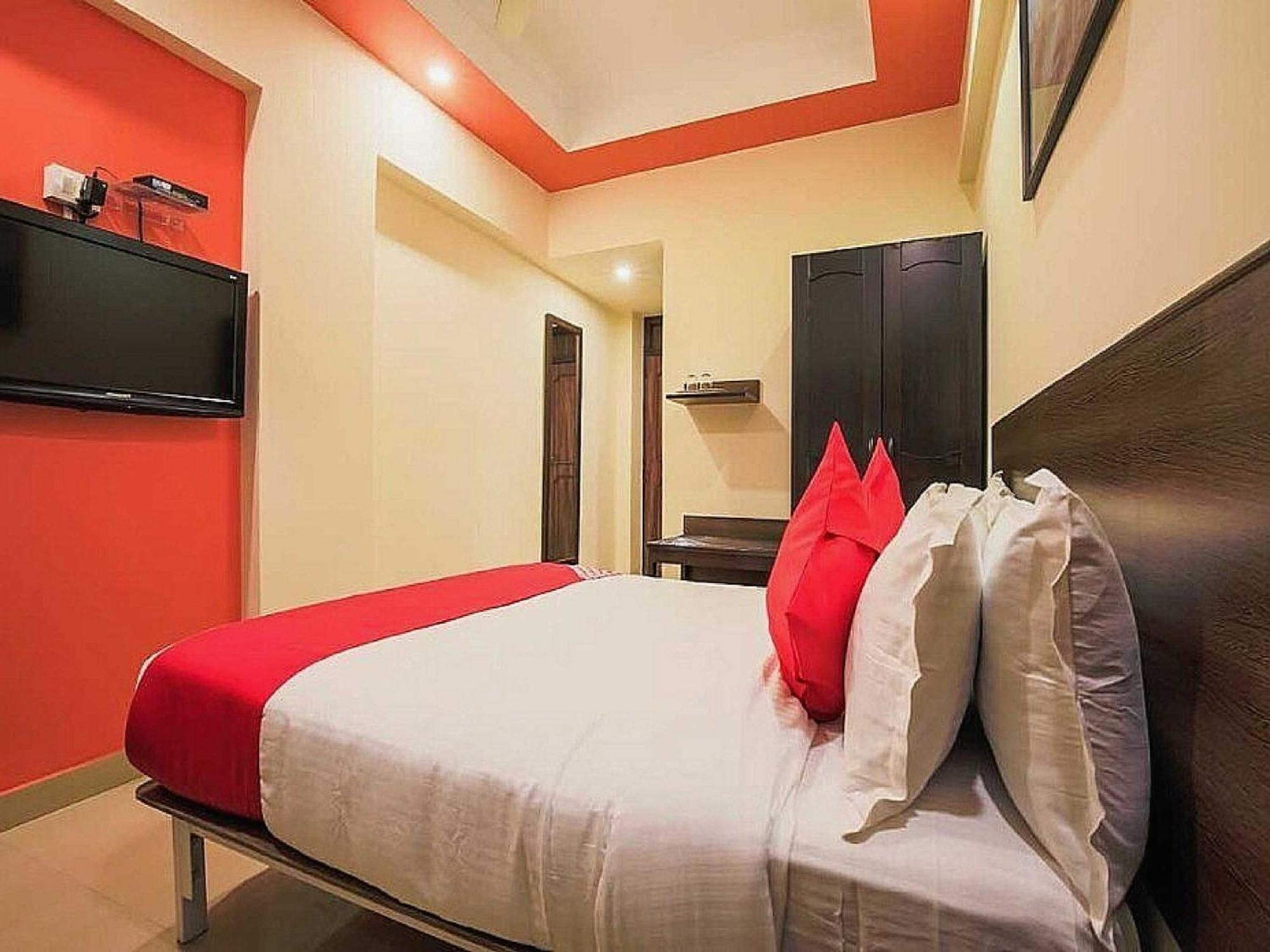 Hotel Anand Амритсар Екстериор снимка