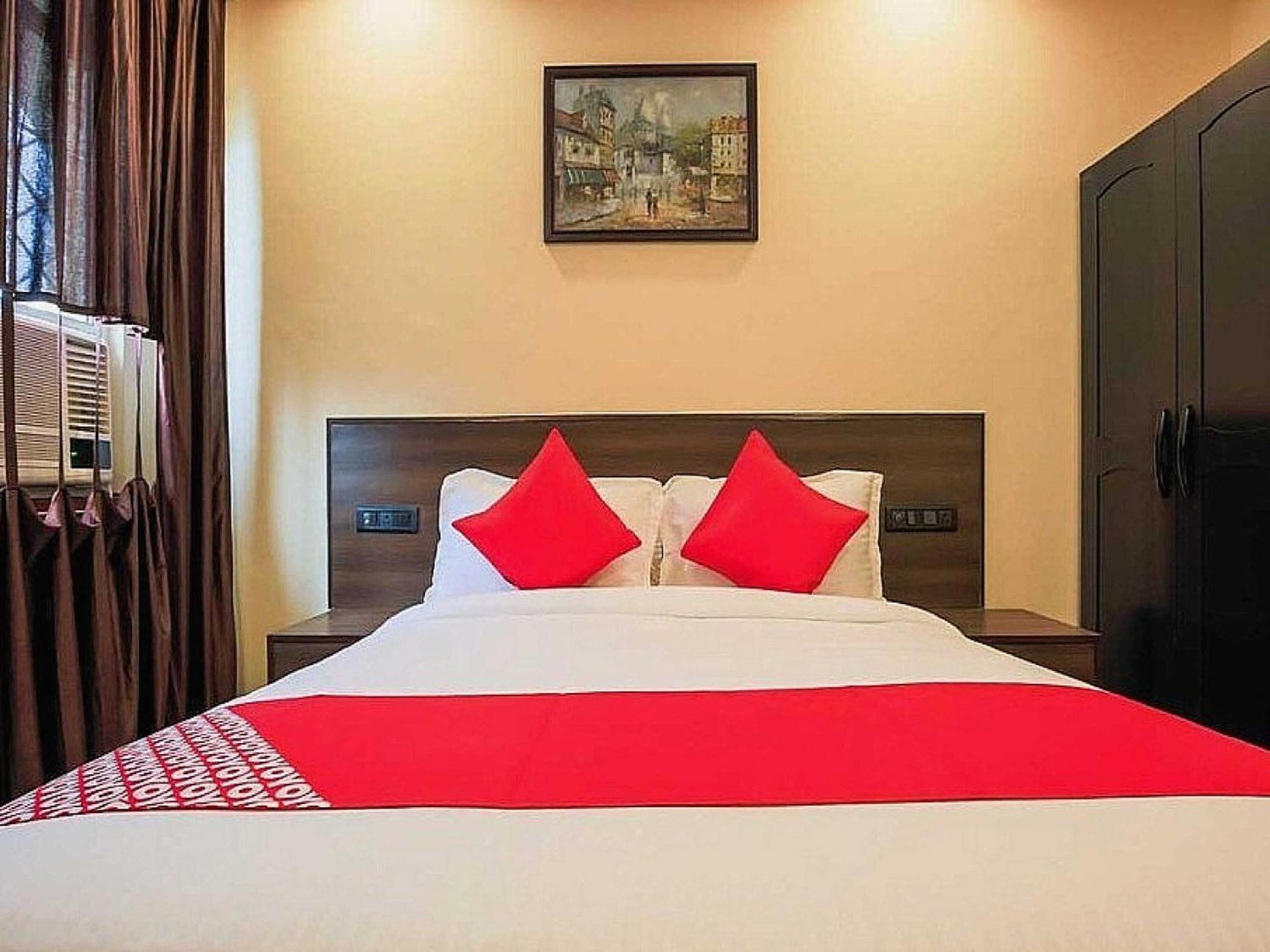 Hotel Anand Амритсар Екстериор снимка