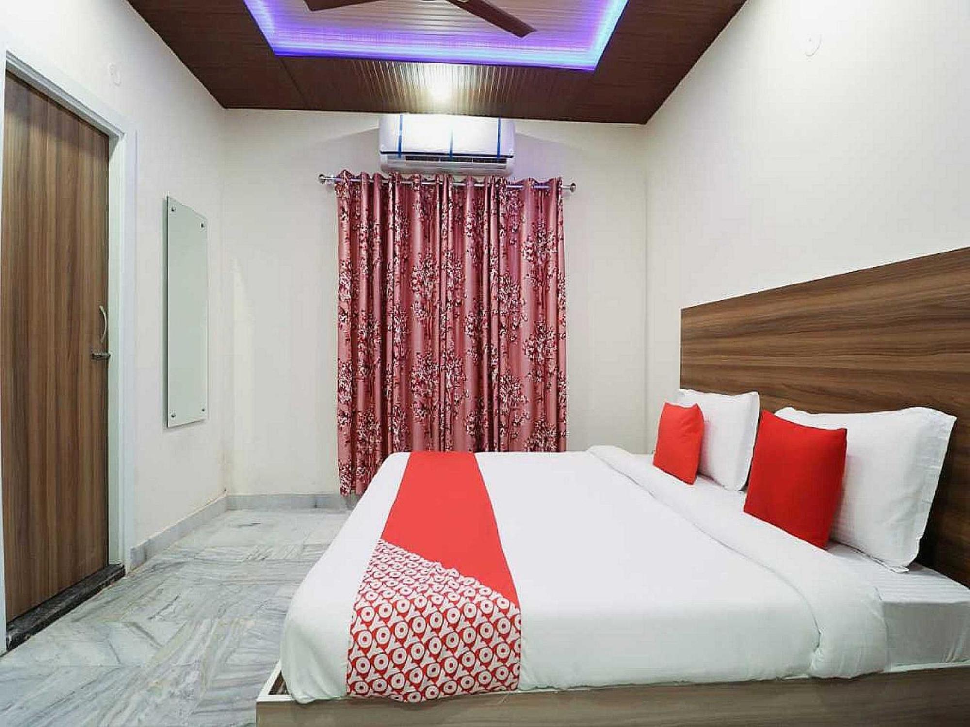 Hotel Anand Амритсар Екстериор снимка